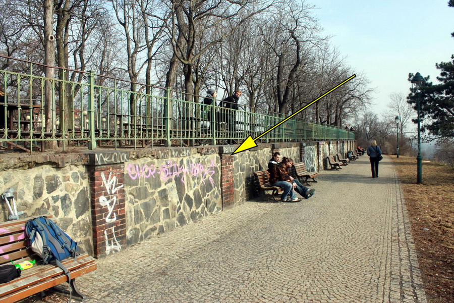 Nejbližší mrtvá schránka na Letné Nejbližší mrtvá schránka na Letné