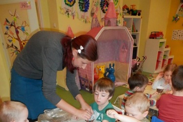 Poníček pohlídá, zatímco rodič u zkoušky povídá