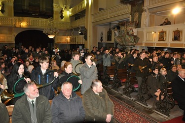 Studenti troubili a vábili ve Šluknově