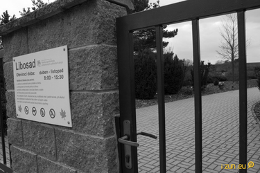 Odvrácená strana ČZU