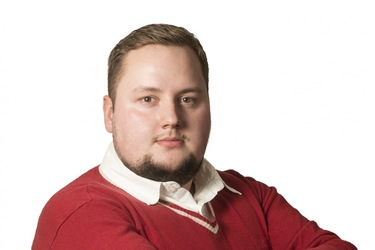 Odcházející šéfredaktor Šimon Vlásenko; stihl všechno, co slíbil?