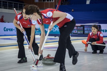 Naděje pro Soči? Curlerka z ČZU se chystá na olympijskou kvalifikaci.