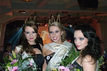 Miss UK - krásky a protestanti v akci!