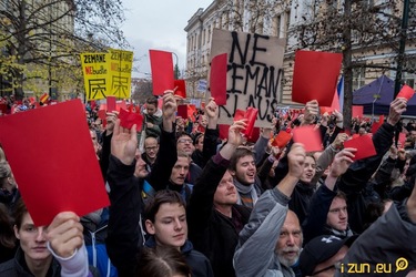17. listopadu, z výročí na Albertově fraška